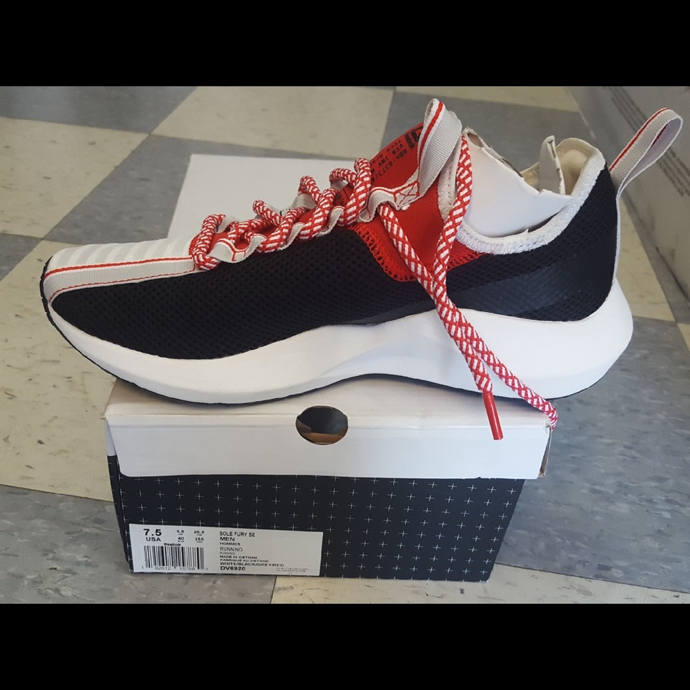 Sole Fury Sae